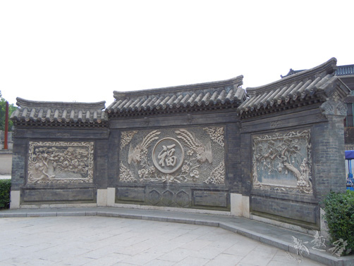 影壁牆也稱為照壁-古代很風行影壁牆,尤其是有錢人家講究多怕犯 影壁牆也稱為照壁-古代很風行影壁牆,尤其是有錢人家講究多怕犯