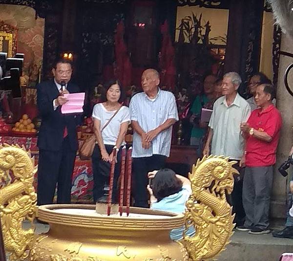 2018年新竹縣義民文化祭/1934年義民廟前有石馬及石燈籠 2018年新竹縣義民文化祭/1934年義民廟前有石馬及石燈籠