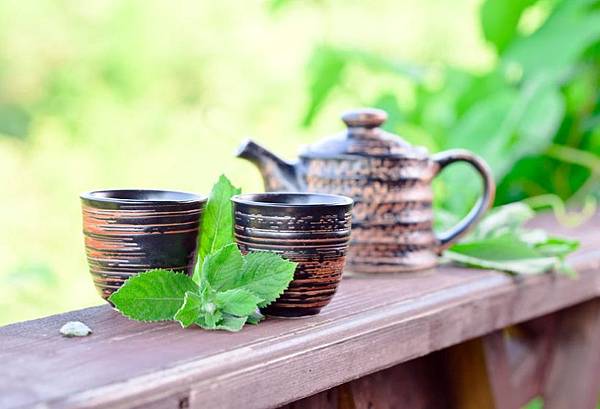 茶文化-陸羽《茶經》說:「茶之為用,味至寒,為飲最宜精行儉德 茶文化-陸羽《茶經》說:「茶之為用,味至寒,為飲最宜精行儉德