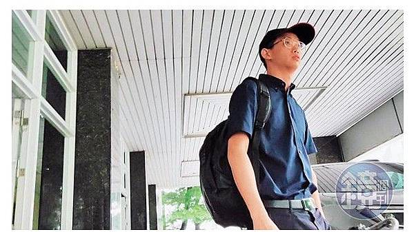 假論文/假文憑/假畢業證書/新竹縣新科竹北市長何淦銘踢爆假學 假論文/假文憑/假畢業證書/新竹縣新科竹北市長何淦銘踢爆假學