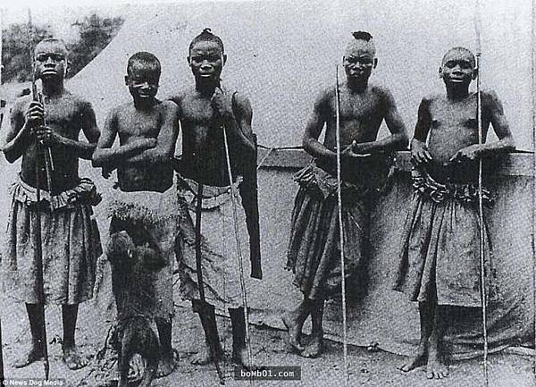 「原住民觀光」/1835年起直到1958年人類動物園(人類學 「原住民觀光」/1835年起直到1958年人類動物園(人類學