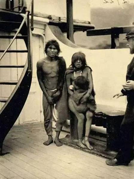 「原住民觀光」/1835年起直到1958年人類動物園(人類學 「原住民觀光」/1835年起直到1958年人類動物園(人類學