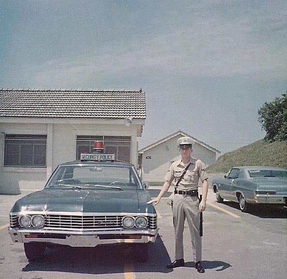 老照片/臺灣日日新報社原為落成於1908年的二層樓建築，19