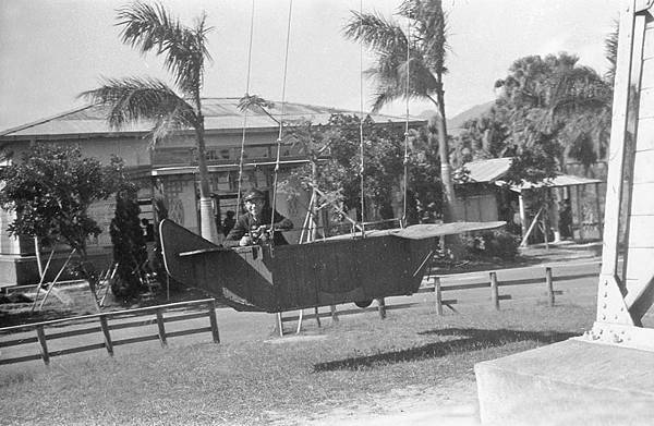 老照片/臺灣日日新報社原為落成於1908年的二層樓建築，19