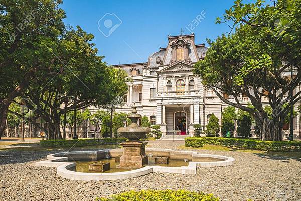 123785570-taipei-guest-house-with-beautiful-garden-in-taiwan(1)