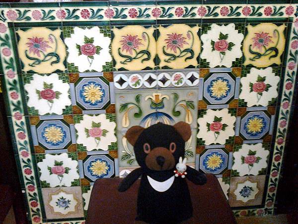 獅頭山萬佛庵主祀千手千眼觀世音菩薩-「獅山古剎」又分為前山與 獅頭山萬佛庵主祀千手千眼觀世音菩薩-「獅山古剎」又分為前山與