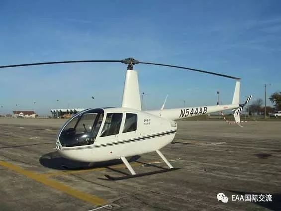 羅賓遜R22直升機/Robinson R44-R66/哪飛來