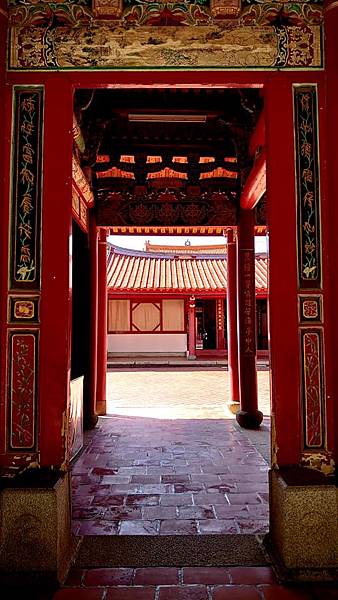 《明鄭北園別館遺址～台南古剎開元寺》開元寺即海會寺符合「伽藍