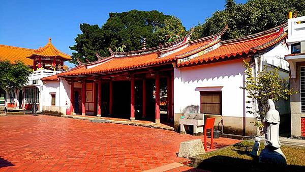 《明鄭北園別館遺址～台南古剎開元寺》開元寺即海會寺符合「伽藍