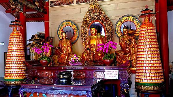 《明鄭北園別館遺址～台南古剎開元寺》開元寺即海會寺符合「伽藍