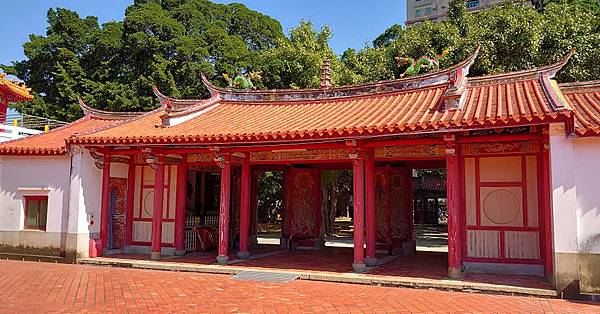 《明鄭北園別館遺址～台南古剎開元寺》開元寺即海會寺符合「伽藍