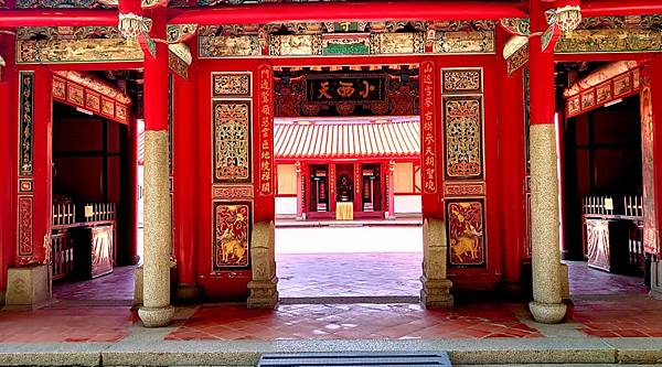 《明鄭北園別館遺址～台南古剎開元寺》開元寺即海會寺符合「伽藍