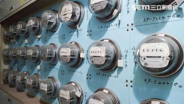 房東規定一度電5元比台電規定3元多收快一倍+