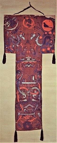 Mawangdui_silk_banner_from_tomb_no1