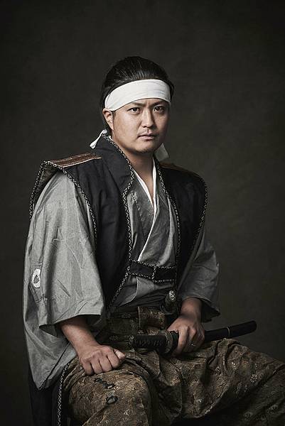 日本武士-武士的後裔繼續保護他們的文化，同時過上他們現在的生