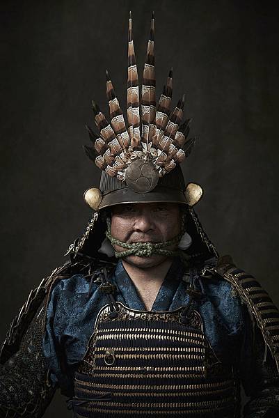 日本武士-武士的後裔繼續保護他們的文化，同時過上他們現在的生