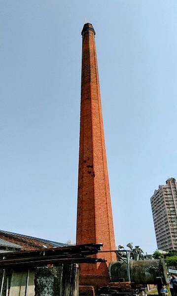 霍夫曼窯/八卦窯/霍夫曼窯環中有兩個氣流。第一，空氣從第一個