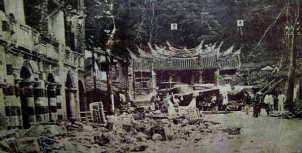 慈天宮創建於西元1835年，由北埔地區首墾戶姜秀鑾率眾執行興