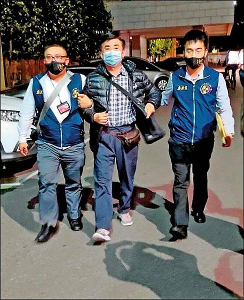 偷賣納骨塔位/竹東鎮殯葬業洗屍水直排水源地70萬人受害 議員 偷賣納骨塔位/竹東鎮殯葬業洗屍水直排水源地70萬人受害 議員