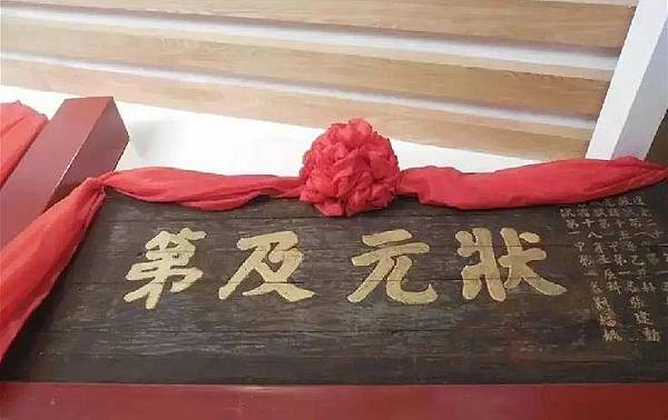 岳飛/岳飛和岳雲,父子兩代英雄。不幸的是正趕上南宋王朝日益衰 岳飛/岳飛和岳雲,父子兩代英雄。不幸的是正趕上南宋王朝日益衰