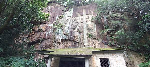 圓通禪寺俗稱圓通寺-釋迦牟尼佛、文殊菩薩、菩賢菩薩三尊大佛像