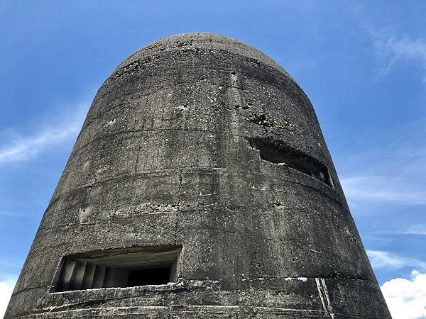 竹縣碉堡文資軍事碉堡-竹北市鳳崎落日景觀步道有二座砲車碉堡及