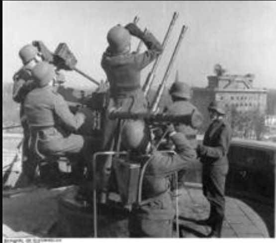 德國二戰期間防空塔-防空碉堡/二戰遺跡日軍留在臺灣的這種吊鐘