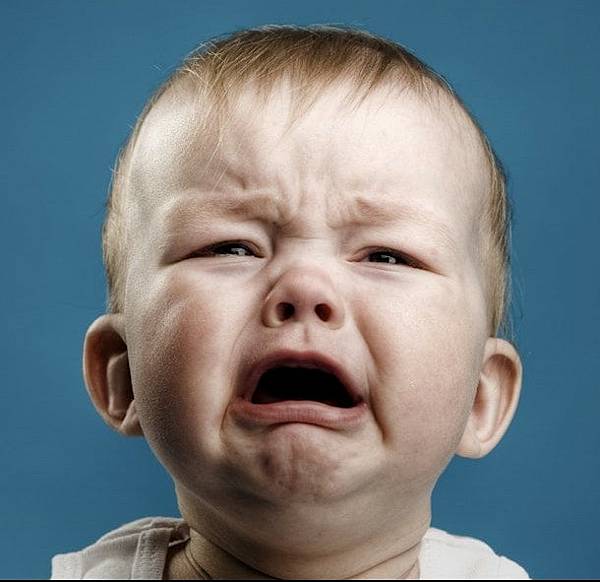 虐嬰虐童殺人「凱凱受虐案」基本上還是少數官吏不夠積極,這個需