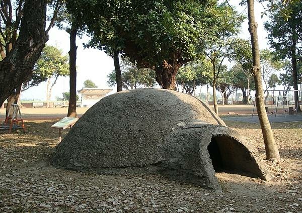 雲林虎尾建國眷村- 大東亞戰爭遺址-是目前台灣唯一個被列入文