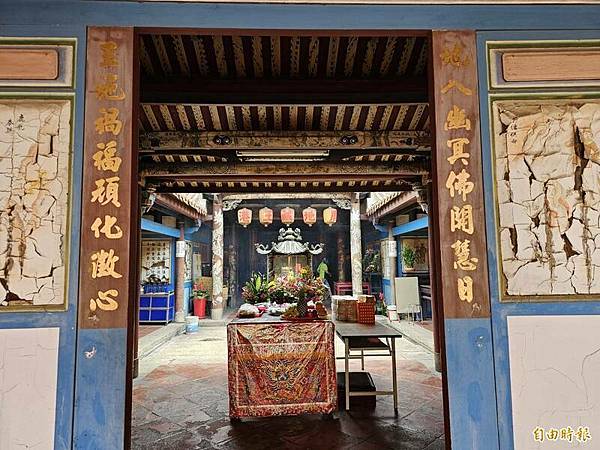 鹿港福德宮-南方土地公，彰化縣鹿港鎮街尾里楊橋公園的土地祠，