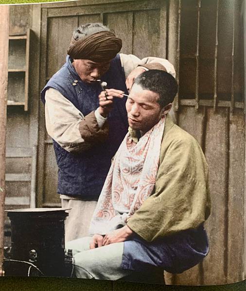 晚清台灣玻璃版原件是對台灣歷史影像收藏中最重要的珍品,全部都 晚清台灣玻璃版原件是對台灣歷史影像收藏中最重要的珍品,全部都