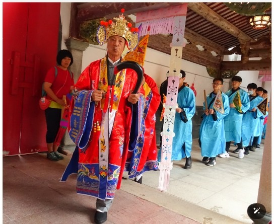 及笄之年/女子的成年儀禮稱為「笄禮」ㄐㄧ/笄禮,是中國、朝鮮 及笄之年/女子的成年儀禮稱為「笄禮」ㄐㄧ/笄禮,是中國、朝鮮