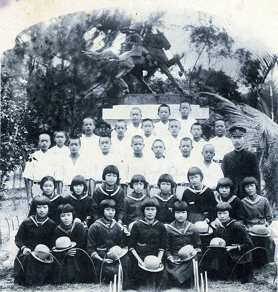 1964年員工旅遊照/老照片