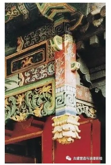 四合院/閨秀「大門不出,二門不邁」,二門就是指垂花門-垂花門