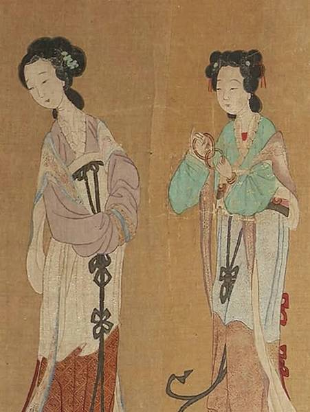 唐代服飾趨向於更華麗開放，女裝的特徵是裙、衫、帔的統一，出現