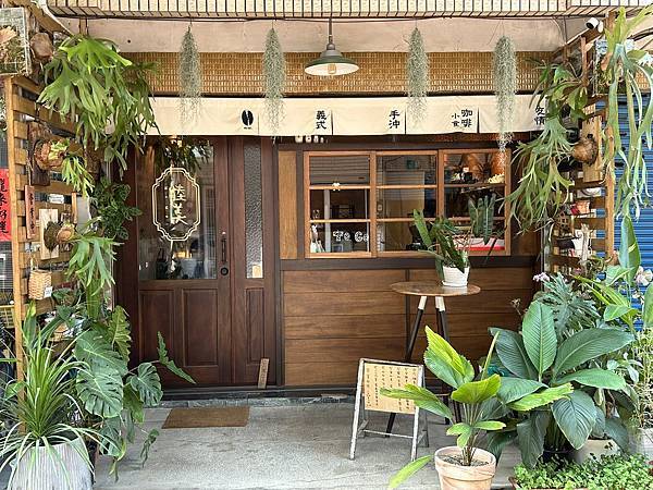 【台南東區】睦美咖啡 ~東區住宅裡的咖啡店,有社區咖啡的親切 【台南東區】睦美咖啡 ~東區住宅裡的咖啡店,有社區咖啡的親切