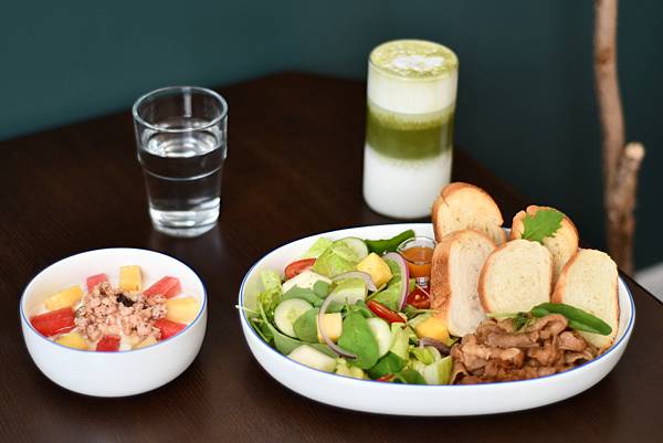 ami14朋友食室（店休請看IG）早午餐；下午茶；深夜甜點