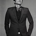 0018-20110320_gqkoreaspreads_18.jpg