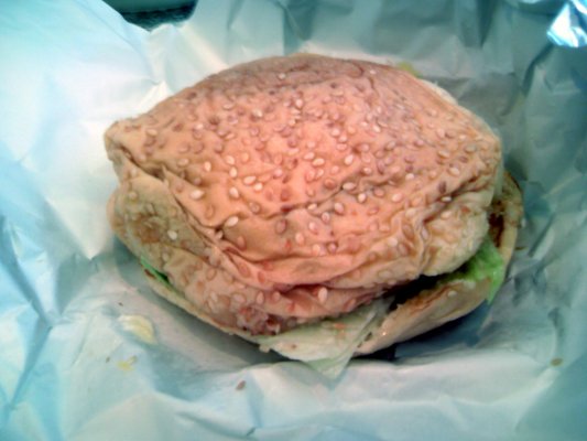 queen burger 2
