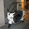 三輪摩托車