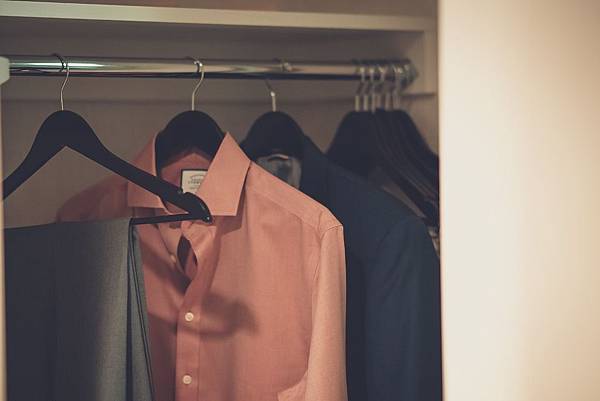 close-up-photo-of-hang-clothes-in-wardrobe-1682699.jpg