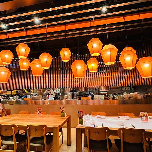 LINE_ALBUM_202211-1_221202_61 LINE_ALBUM_202211-1_221202_61