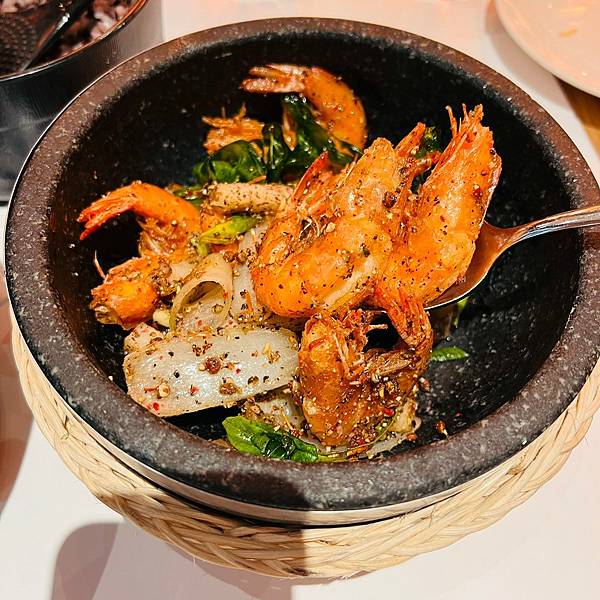 LINE_ALBUM_202211-1_221202_58 LINE_ALBUM_202211-1_221202_58