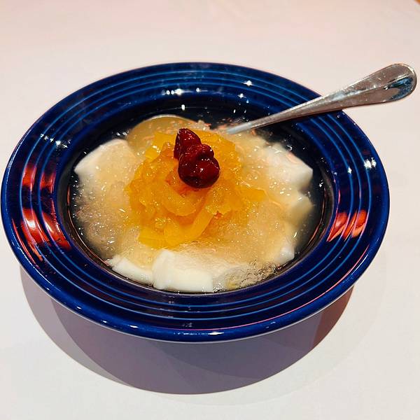 LINE_ALBUM_202211-1_221202_63 LINE_ALBUM_202211-1_221202_63