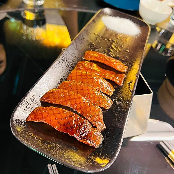 享鴨終於來高雄啦!! 享鴨烤鴨與中華料理 高雄裕誠店 享鴨終於來高雄啦!! 享鴨烤鴨與中華料理 高雄裕誠店