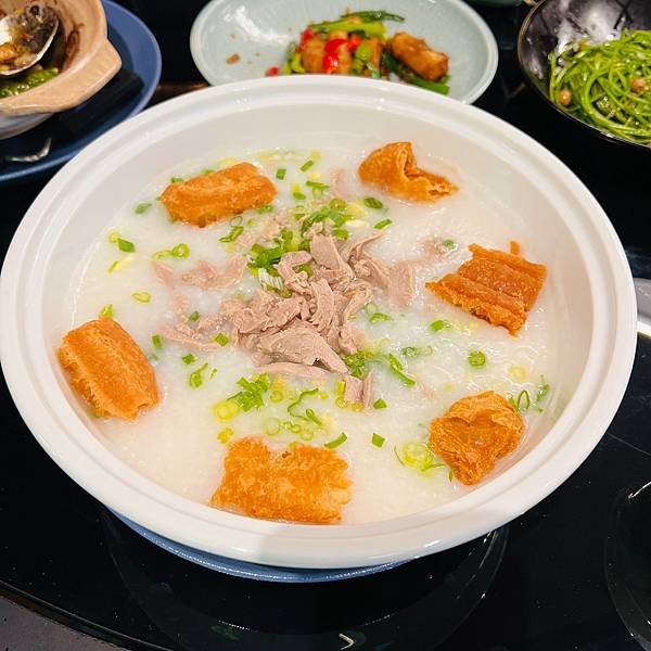 享鴨終於來高雄啦!! 享鴨烤鴨與中華料理 高雄裕誠店 享鴨終於來高雄啦!! 享鴨烤鴨與中華料理 高雄裕誠店