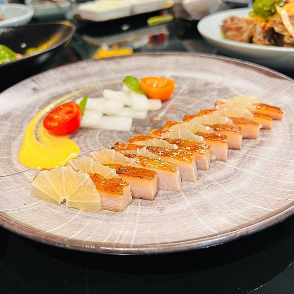 享鴨終於來高雄啦!! 享鴨烤鴨與中華料理 高雄裕誠店 享鴨終於來高雄啦!! 享鴨烤鴨與中華料理 高雄裕誠店