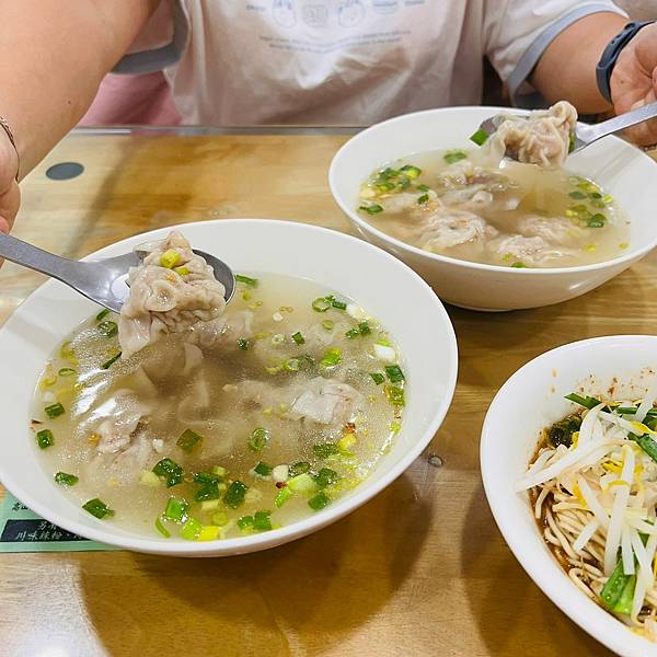 口味很多的扁食店 - 福軒花蓮扁食