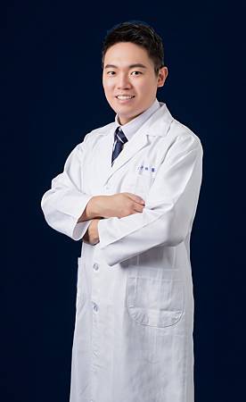 高子翔醫師.jpg
