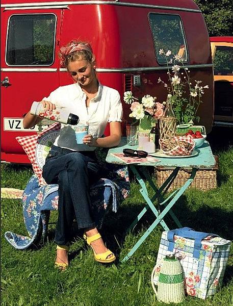 2012-10.jpg 2012-10.jpg